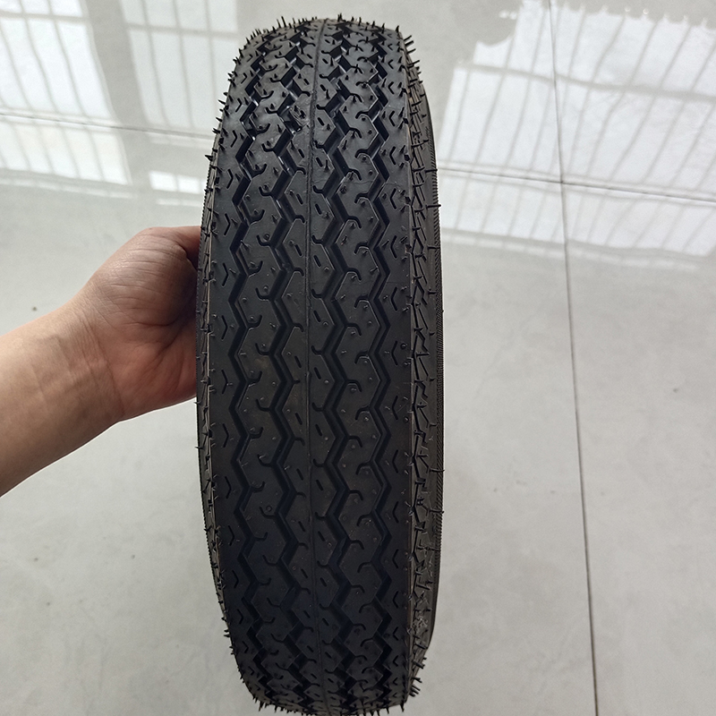China 4.80-8 tubeless trailer tyre rubber wheel (1)